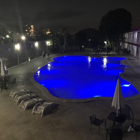 Hotel Posada Maya Мерида Экстерьер фото