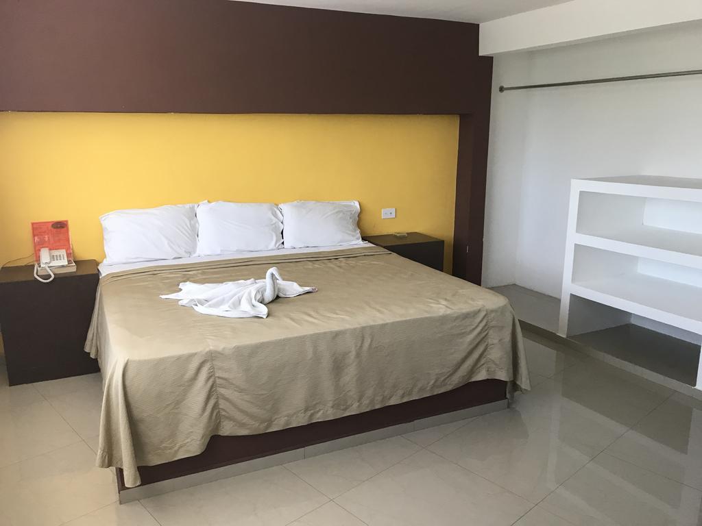 Hotel Posada Maya Мерида Экстерьер фото